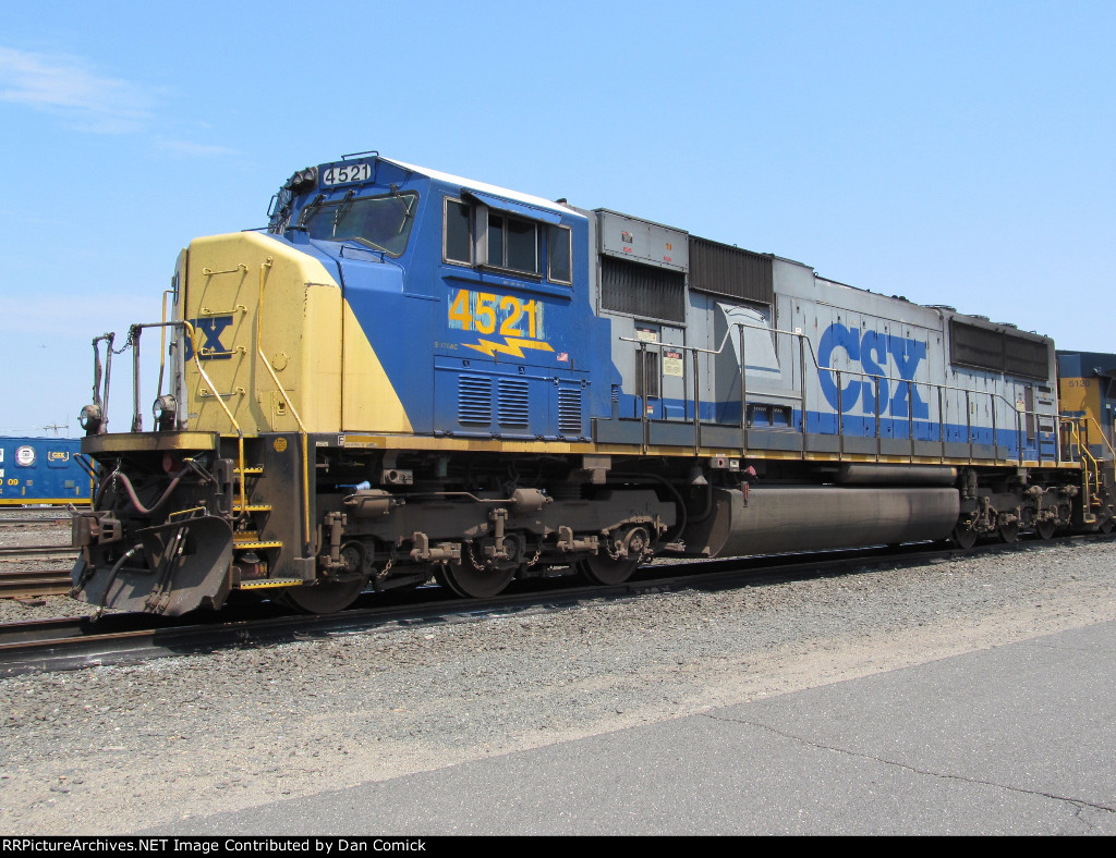 CSX 4521